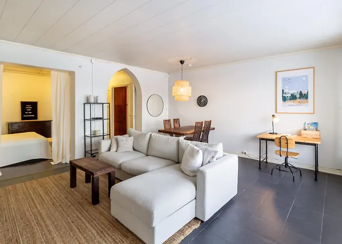 Amanda In Apartamento *